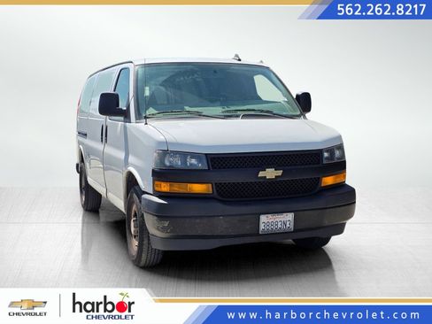 Used 2022 Chevrolet Express 2500 w/ Driver Convenience Package image 1