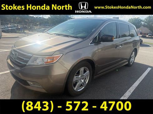 Used 2013 Honda Odyssey Touring image 1