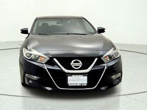 Used 2018 Nissan Maxima 3.5 SV FWD image 2