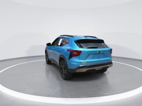 Used 2025 Chevrolet Trax ACTIV w/ Driver Confidence Package FWD image 9