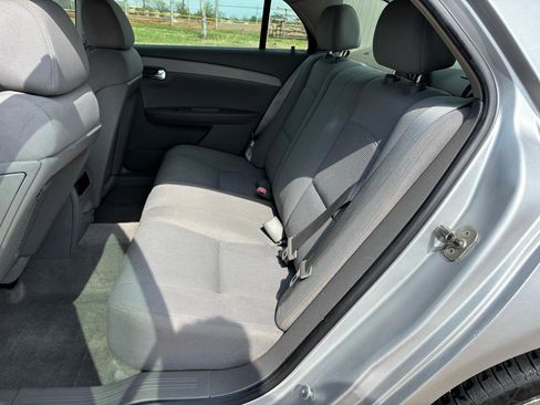 Used 2009 Chevrolet Malibu LS image 9