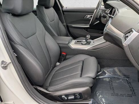 Used 2021 BMW 330i xDrive Sedan w/ Convenience Package image 25