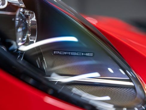 Used 2024 Porsche 911 Carrera 4S image 14