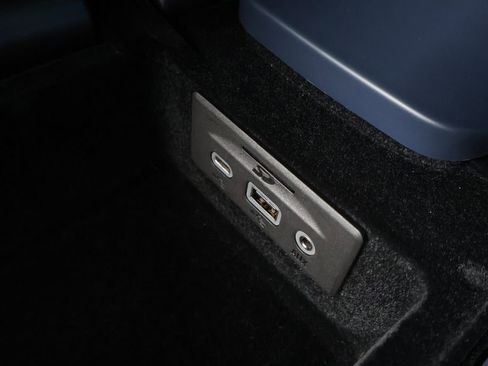 Used 2021 Chevrolet Corvette Stingray Premium Cpe w/ Z51 Performance Package image 45