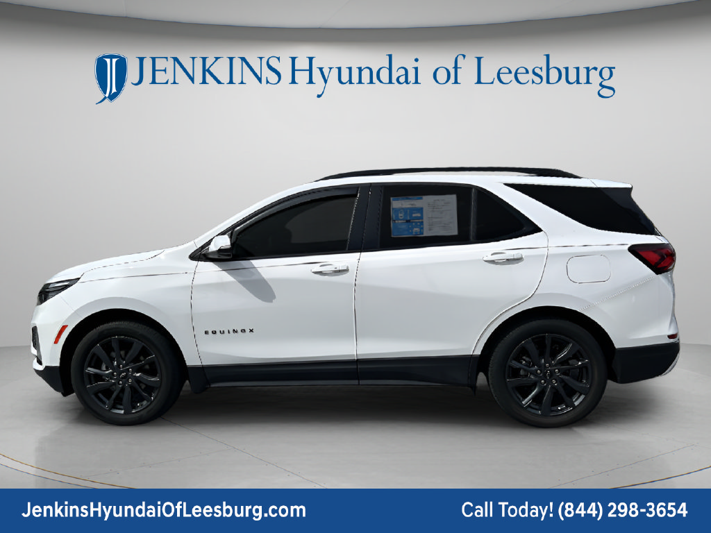Used 2023 Chevrolet Equinox RS w/ RS Leather Package FWD image 9