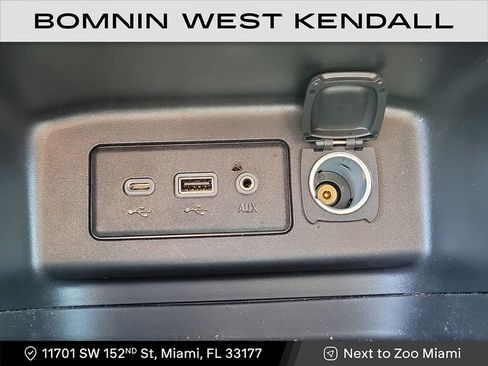 Used 2023 Chevrolet Equinox LT image 20