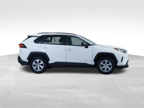 Used 2020 Toyota RAV4 LE w/ Carpet Mat Package AWD/4WD image 12