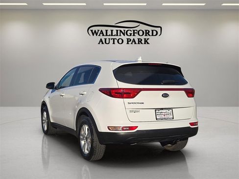 Used 2019 Kia Sportage LX image 6