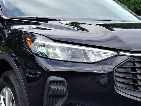 Certified 2023 Ford Escape Active AWD/4WD image 9