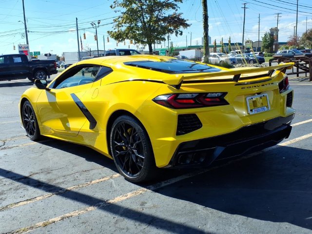 Used 2025 Chevrolet Corvette Stingray Preferred Cpe w/ Z51 Performance Package RWD image 6