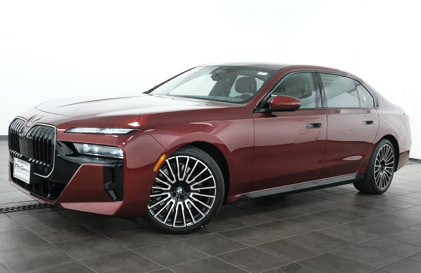 New 2026 BMW 760i xDrive AWD/4WD image 1