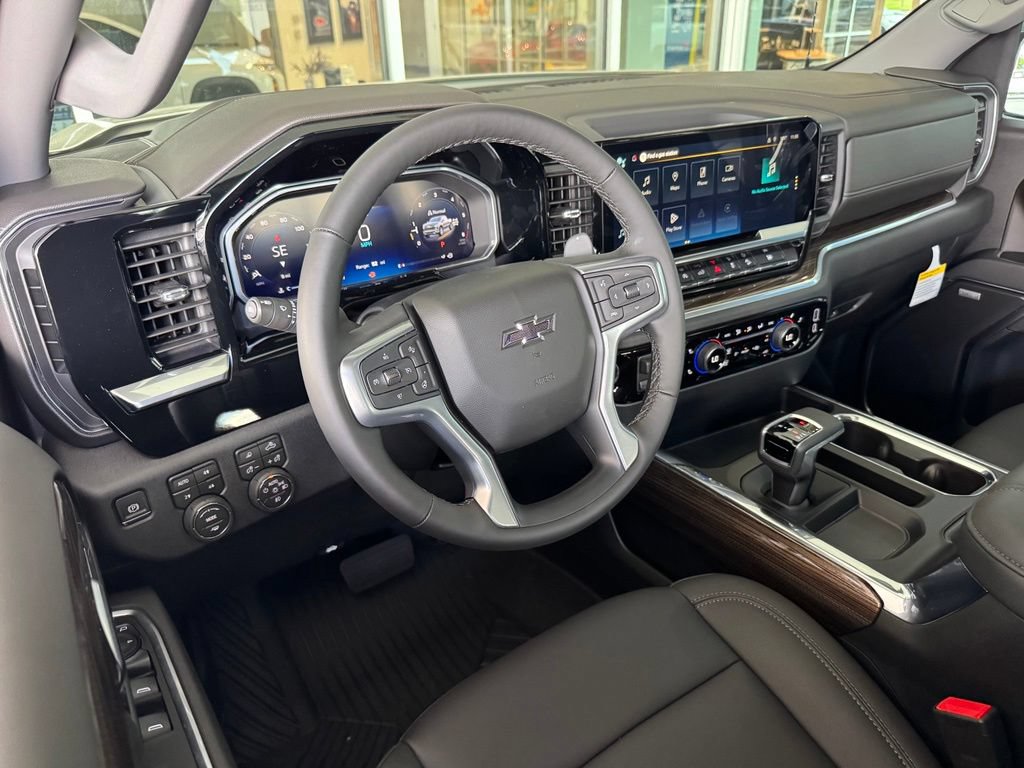 New 2026 Chevrolet Silverado 1500 RST w/ RST All Star Premium Package AWD/4WD image 3