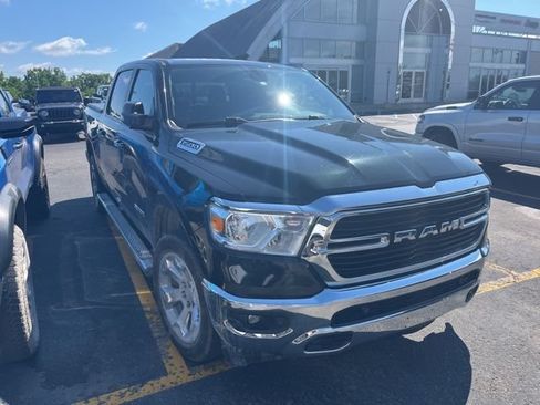 Used 2019 RAM 1500 Big Horn AWD/4WD image 2