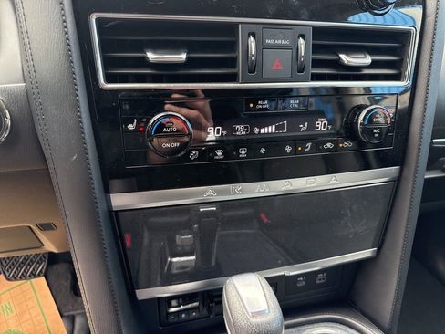 Used 2022 Nissan Armada SV w/ Cargo Package image 26