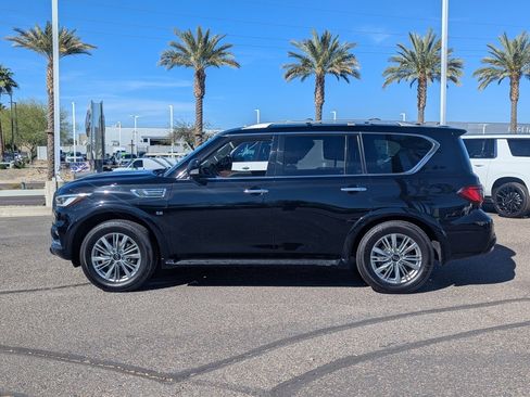 Used 2018 INFINITI QX80 Limited w/ All Season Package image 3