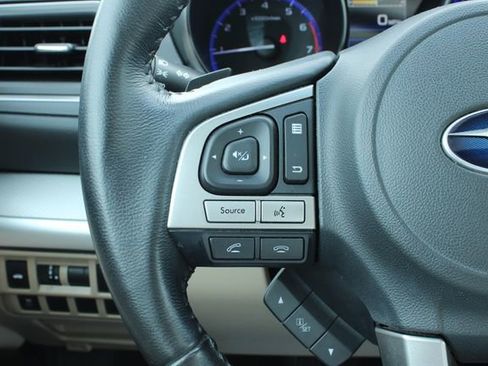 Used 2016 Subaru Legacy 2.5i Premium w/ Moonroof Package AWD/4WD image 24