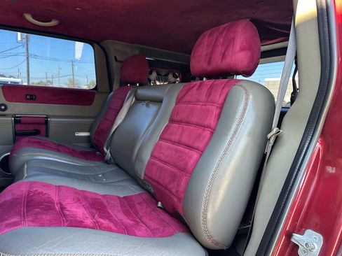 Used 2003 HUMMER H2 Luxury w/ Preferred Equipment Group image 19