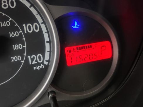 Used 2014 MAZDA MAZDA2 Sport image 47