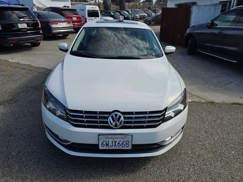 Used 2012 Volkswagen Passat 2.5 SEL Premium FWD image 5