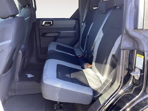 Used 2022 Ford Bronco Big Bend image 13