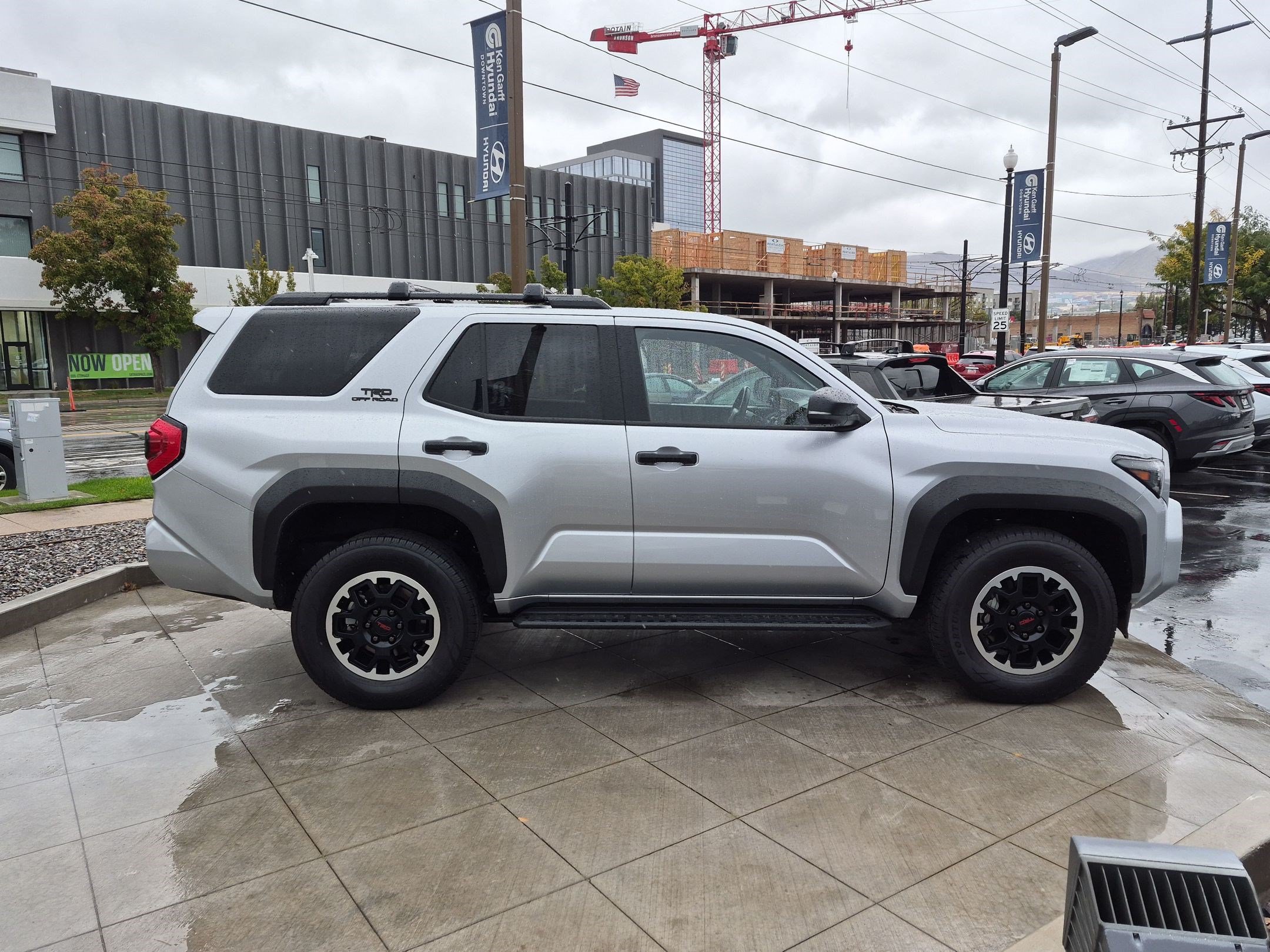 Used 2025 Toyota 4Runner TRD Off-Road AWD/4WD image 2