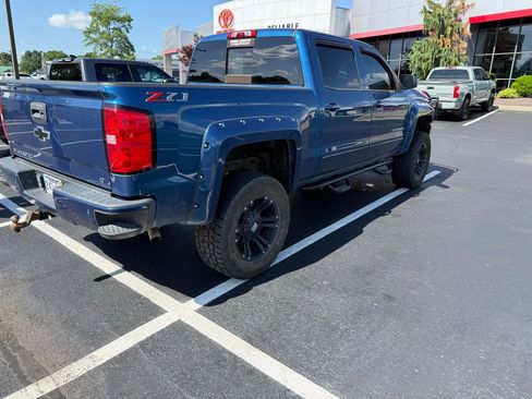 Used 2018 Chevrolet Silverado 1500 LT w/ All Star Edition AWD/4WD image 7
