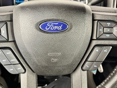 Used 2016 Ford F150 XLT w/ Equipment Group 302A Luxury AWD/4WD image 33