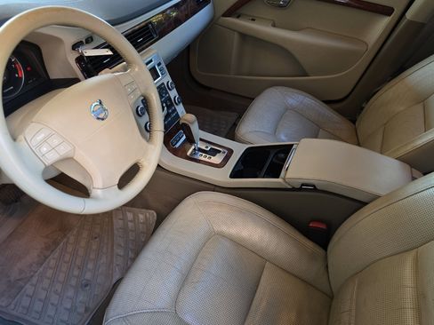 Used 2007 Volvo S80 3.2 image 11