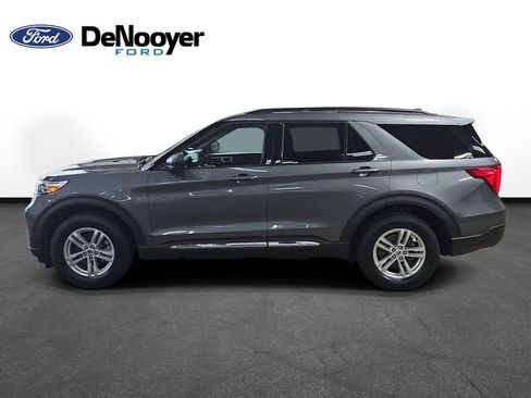 Used 2023 Ford Explorer XLT w/ Equipment Group 202A AWD/4WD image 7