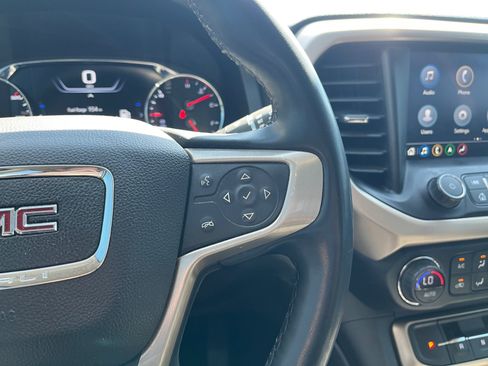 Used 2023 GMC Acadia Denali FWD image 21
