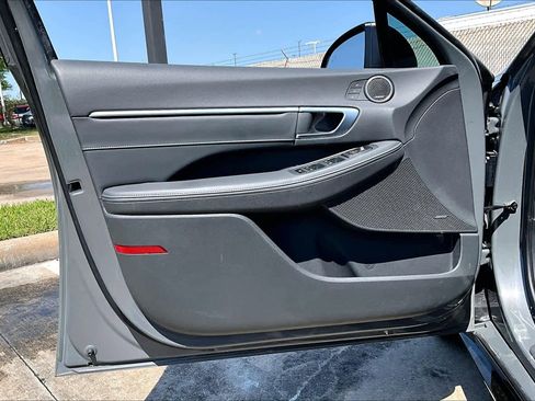 Used 2021 Hyundai Sonata Limited image 22