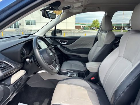 Used 2024 Subaru Forester Limited AWD/4WD image 32