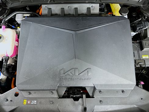 Used 2023 Kia Niro Wind w/ Wind Preserve Package FWD image 33