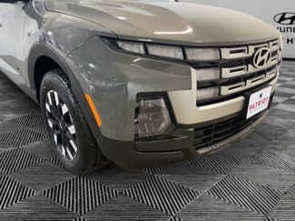 New 2026 Hyundai Santa Cruz SE video 2