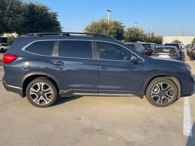 Used 2023 Subaru Ascent Limited w/ Technology Package AWD/4WD image 2