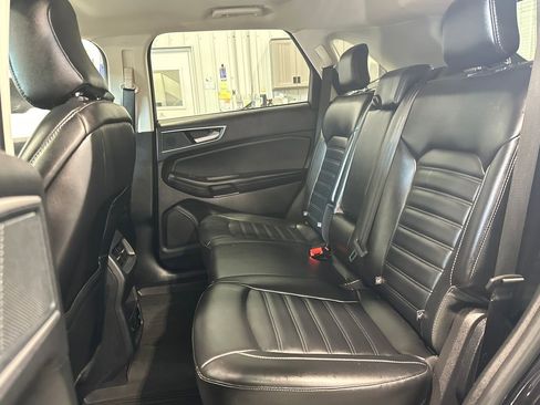 Used 2024 Ford Edge SEL w/ Convenience Package image 27