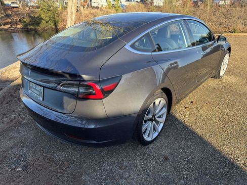 Used 2018 Tesla Model 3 Long Range image 5