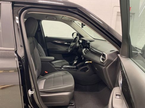 New 2026 Chevrolet TrailBlazer LT w/ Convenience Package image 33