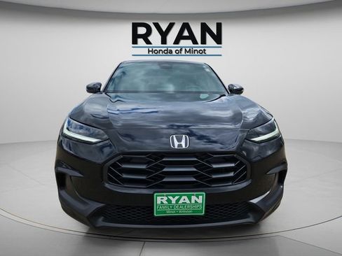 Certified 2025 Honda HR-V Sport image 10