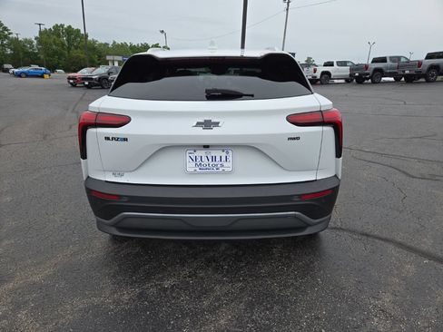Certified 2025 Chevrolet Blazer EV LT AWD/4WD image 4