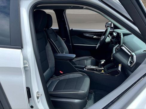 New 2026 Chevrolet TrailBlazer LT w/ LT Cold Weather Package image 11
