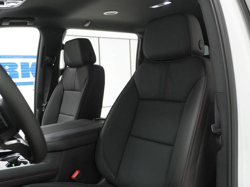 New 2026 Chevrolet Suburban RST RWD image 19