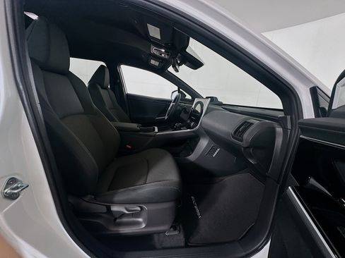 Used 2023 Subaru Solterra AWD image 30