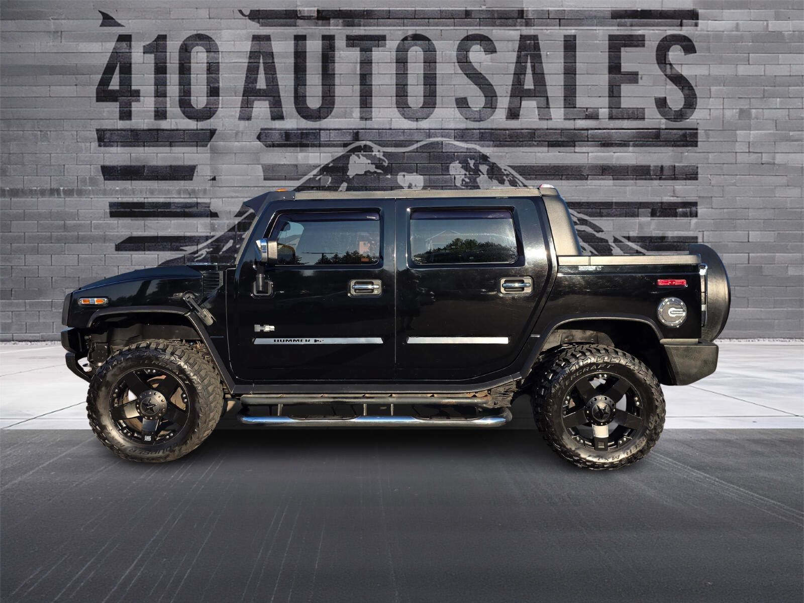 Used 2005 HUMMER H2 SUT w/ Preferred Equipment Group AWD/4WD image 7