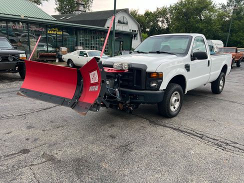Used 2008 Ford F250 XL AWD/4WD image 2