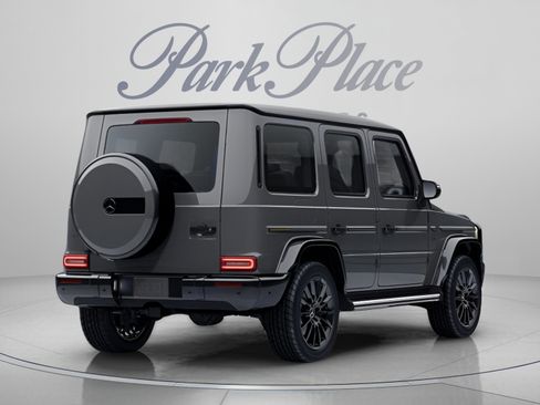 Used 2023 Mercedes-Benz G 550 image 22