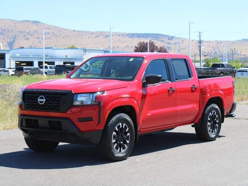 Used 2024 Nissan Frontier S w/ Technology Package AWD/4WD image 8