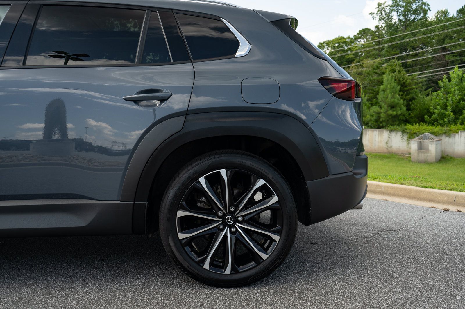 Used 2025 MAZDA CX-50 AWD 2.5 S w/ Premium Plus Pkg image 6