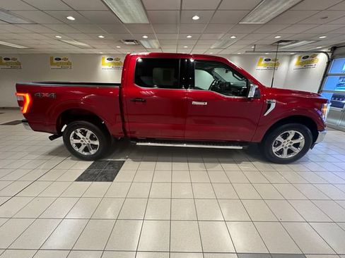 Used 2021 Ford F150 Lariat w/ Max Trailer Tow Package AWD/4WD image 3