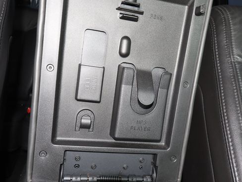 Used 2014 Ford F150 Platinum AWD/4WD image 28